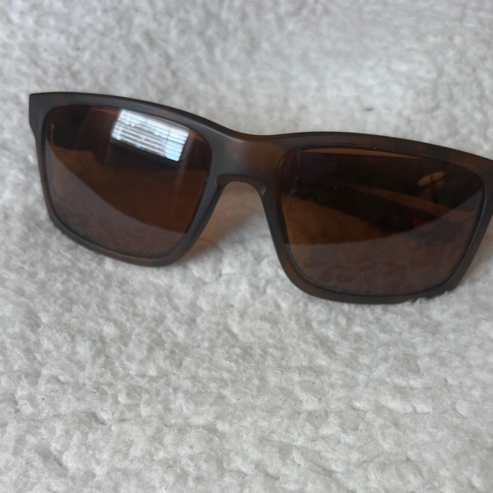 Oakley Men’s Prizm Tungsten Rectangular Polarized Sunglasses Tortoise